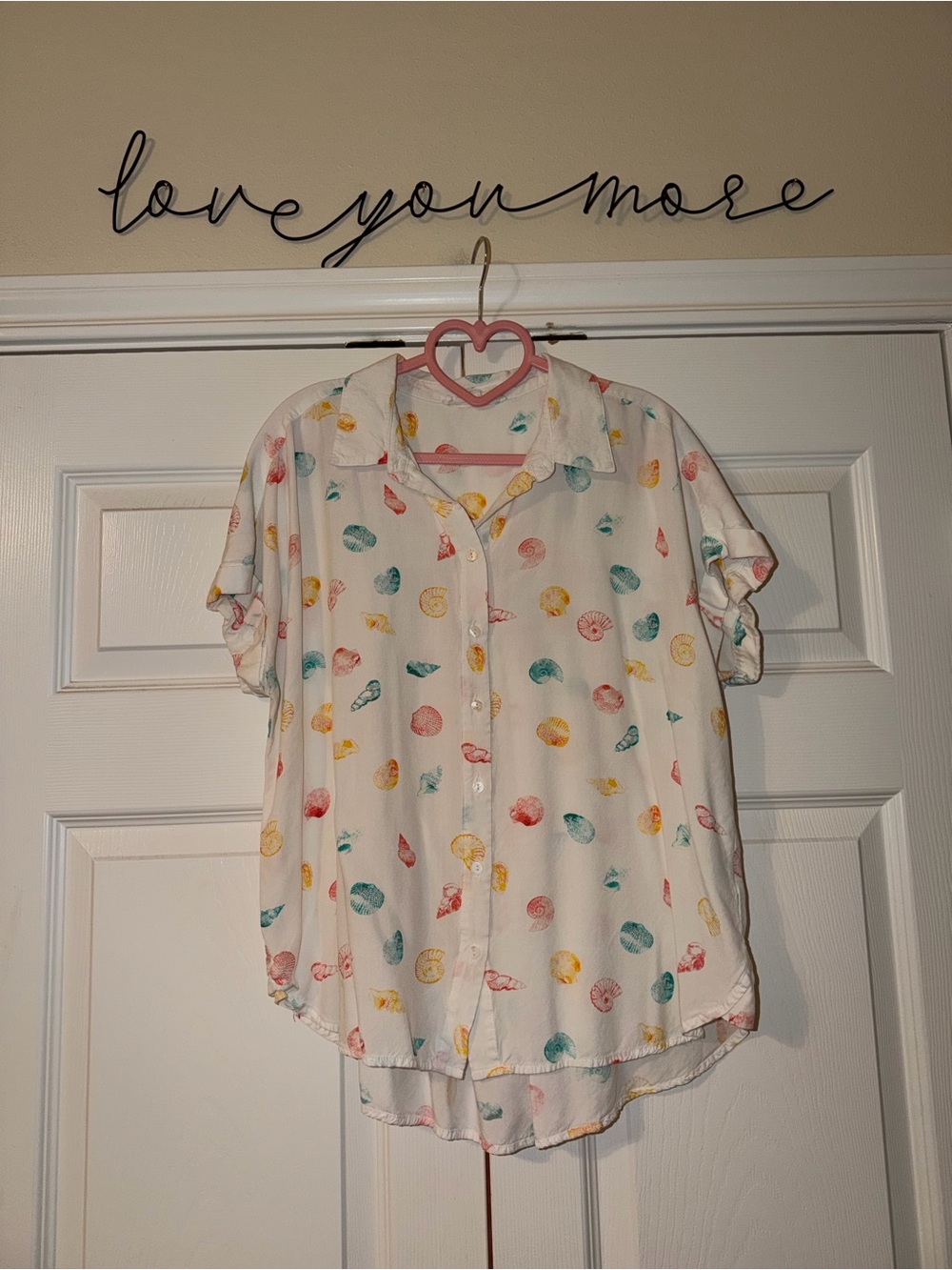 Jane and Delancey White Short-Sleeve Button-Down with Multicolor Shell Print